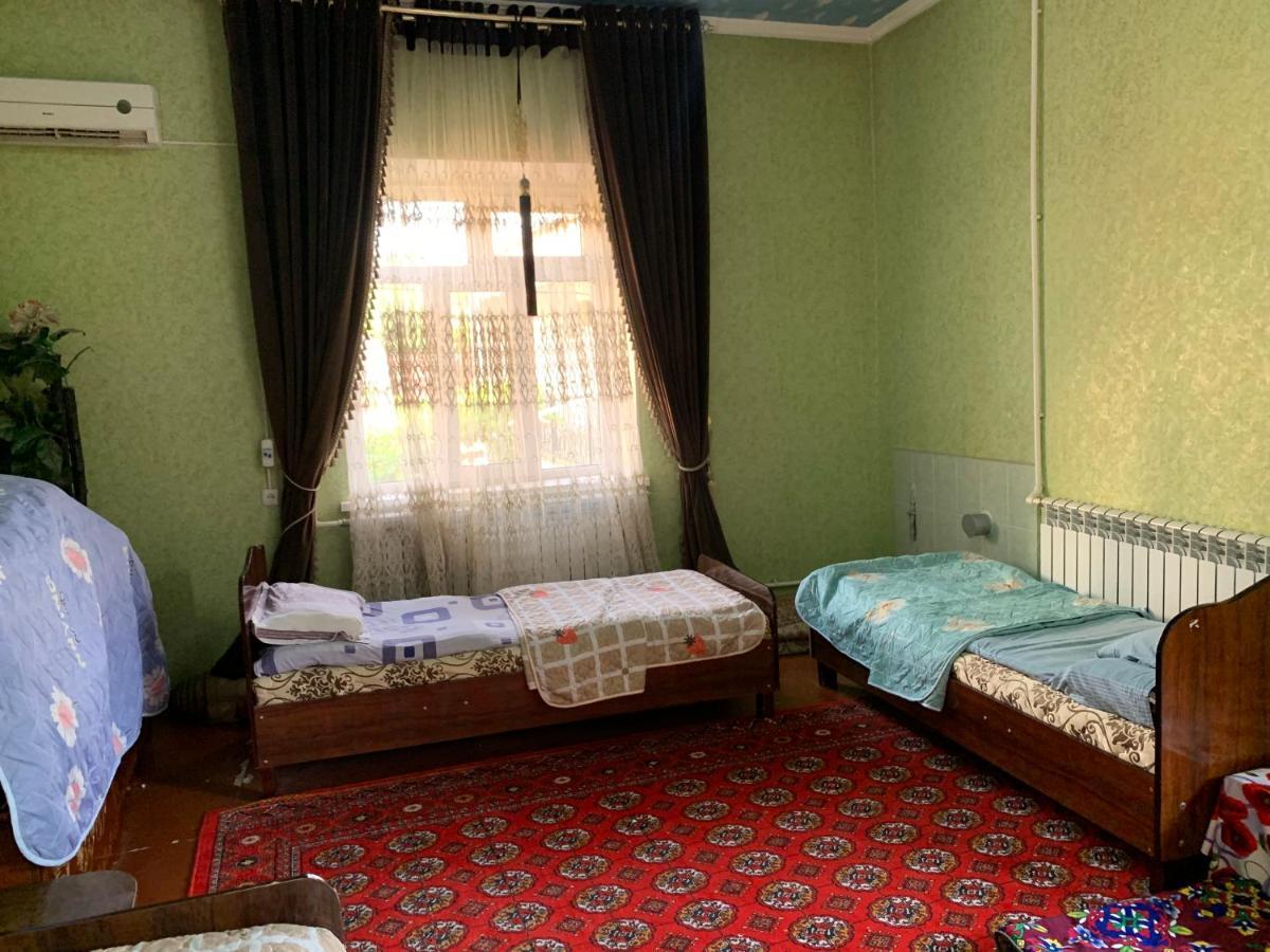 Muharram Homestay In The Neighborhood Of The Registan Square, 家族 ゲストハウス Samarkand Buitenkant foto